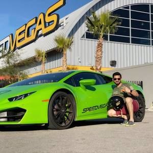 Meet your Posher, Santosh